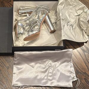 Giuseppe Zanotti- Heels.